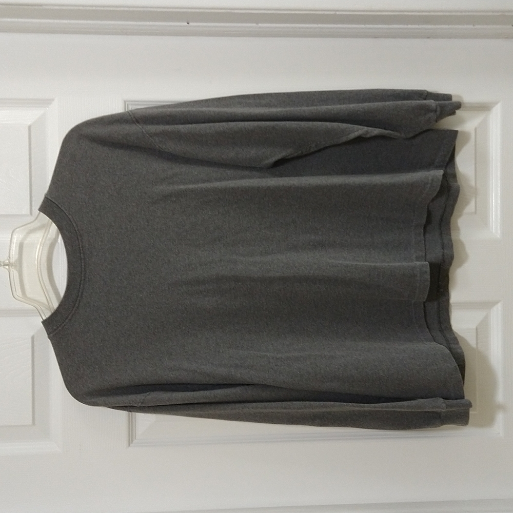 GAP Mens small cotton Charcoal grey  Made in USA,  long sleeve t=shirt
